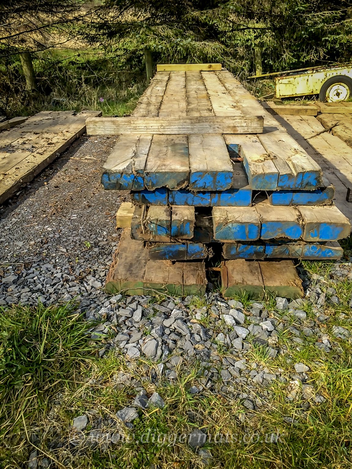 EKKI Timber Mats Digger Mats NI